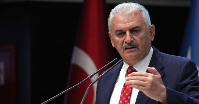 Başbakan Binali Yıldırım&#039;dan Trump&#039;a tebrik telefonu