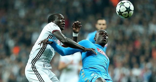 Beşiktaş Napoli ile kendi evinde berabere kaldı