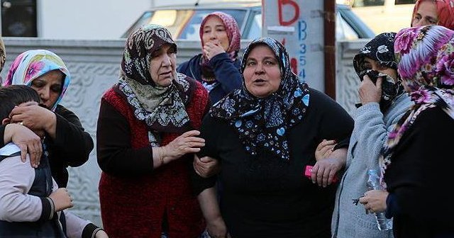 Bir torununu alevlerden kurtardı, diğeri hayatını kaybetti