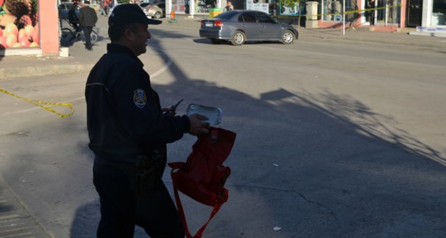 Bomba aranan çantadan oyuncak çıktı