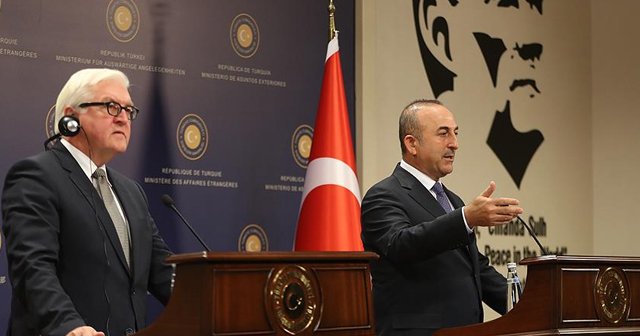 Çavuşoğlu: &#039;Sen kimsin de Türkiye&#039;yi atıyorsun&#039;