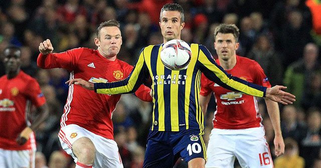 Fenerbahçe-Manchester United maçının hakemleri değişti