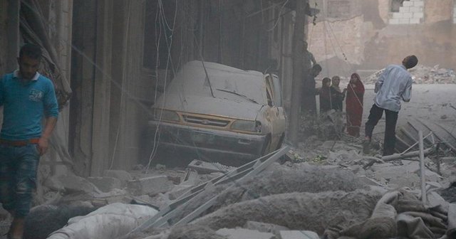Halep&#039;e hava saldırısı: 7 ölü, 45 yaralı