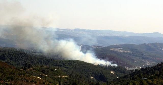 Hatay&#039;ın Yayladağı kırsalına Suriye&#039;den atılan 4 top mermisi düştü