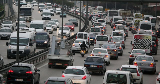 İstanbul&#039;da bazı yollar trafiğe kapatılacak