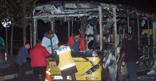 İstanbul&#039;da belediye otobüsünü yaktılar