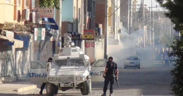 Mardin Nusaybin'de bir sokakta daha yasak kalktı
