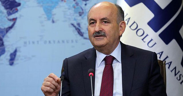 Müezzinoğlu, &#039;Parlamenter sistem bölünme riskini besliyor&#039;