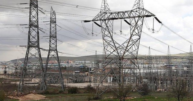 Musul&#039;da elektrik sistemleri onarılıyor