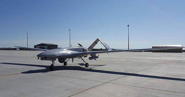 Nusaybin&#039;de bomba yüklü traktör İHA ile imha edildi