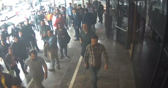 Otopark görevlisine kızan şahıslar terör estirdi