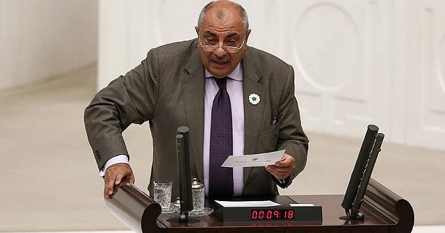 Tuğrul Türkeş&#039;ten HDP&#039;li vekiller için çarpıcı açıklama