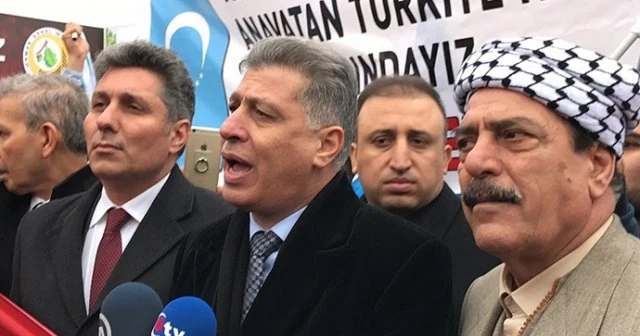 'Yarın hepinizin kellesini kapının önüne koyacağız'