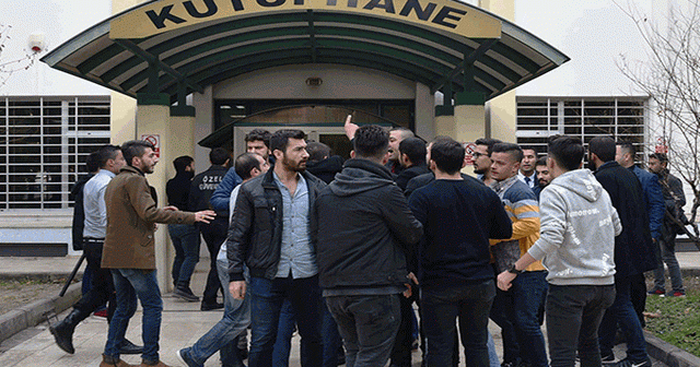 Akdeniz Üniversitesi&#039;nde tehlikeli gerginlik