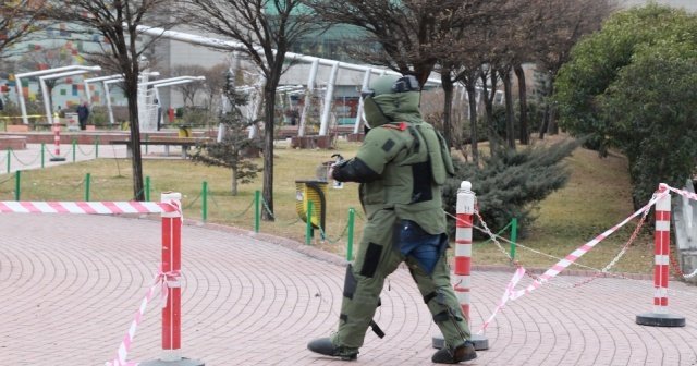 Ankara&#039;da AVM’de bomba paniği, çanta boş çıktı