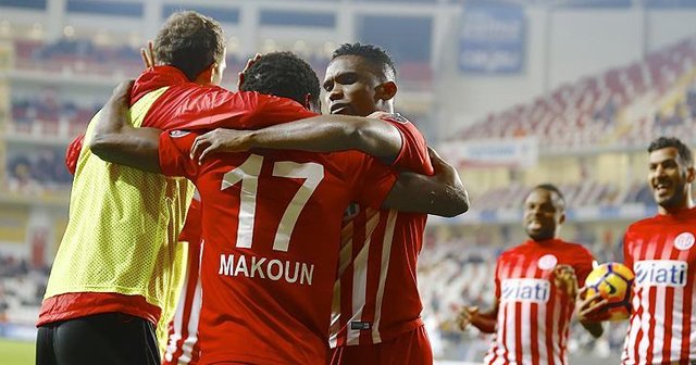 Antalyaspor sahasında Kasımpaşa&#039;yı mağlup etti