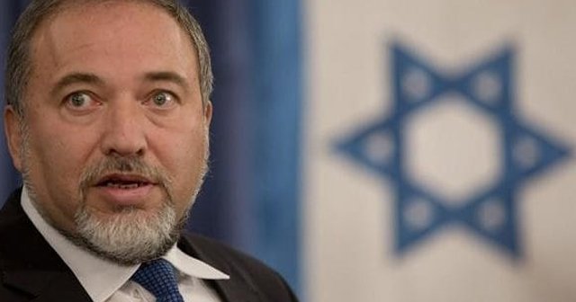 Avigdor Lieberman&#039;dan küstah emir: İletişimi kesin