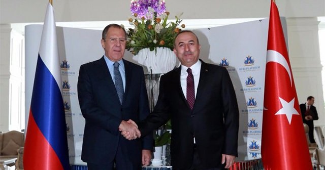 Bakan Çavuşoğlu, Lavrov ile görüştü