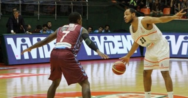 Banvit&#039;ten Trabzonspor&#039;a büyük fark