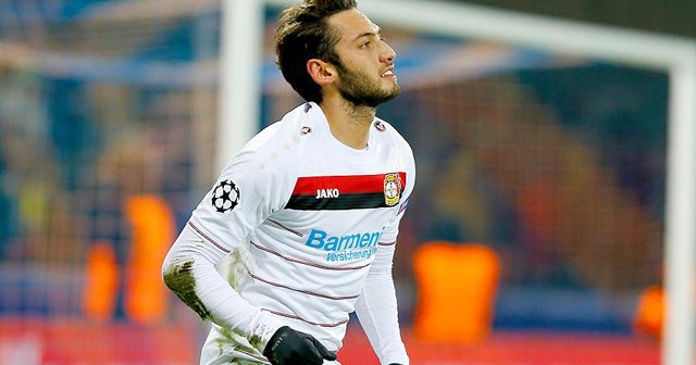 Beraberliği sağlayan gol Çalhanoğlu&#039;ndan