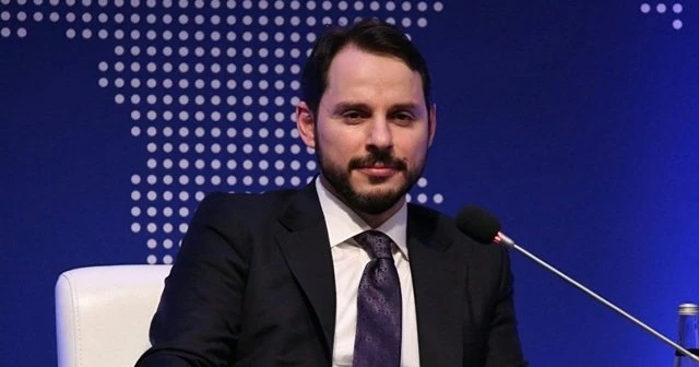 Berat Albayrak: Dünya Türk milletine övgüler düzüyor