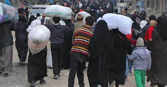 DEAŞ El Bab&#039;da halkı kalkan olarak kullanıyor