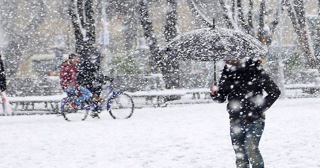 Dikkat, Meteoroloji İstanbul için saat verdi