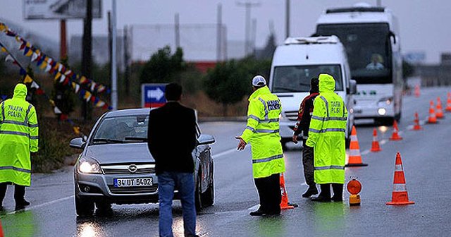 Emniyet tüm illere talimat gönderdi: &quot;Uber’e korsan cezası kesin!&quot;