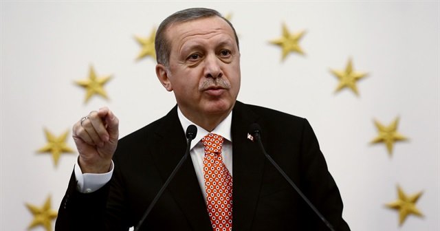 Erdoğan&#039;dan sürpriz, Twitter&#039;dan cevap verdi