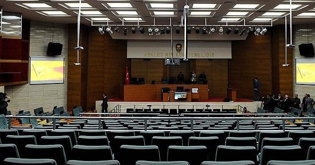 Figen Yüksekdağ hakkında açılan dava görülmeye başlandı