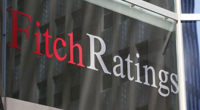 Fitch, İngiltere&#039;nin notunu korudu