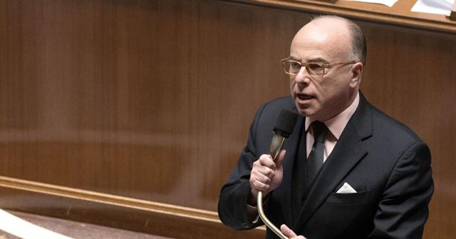 Fransa Başbakanı Cazeneuve: Halep&#039;te insanlık ayaklar altına alındı