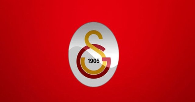 Galatasaray&#039;ın eski futbolcusu Cenap Doruk hayatını kaybetti