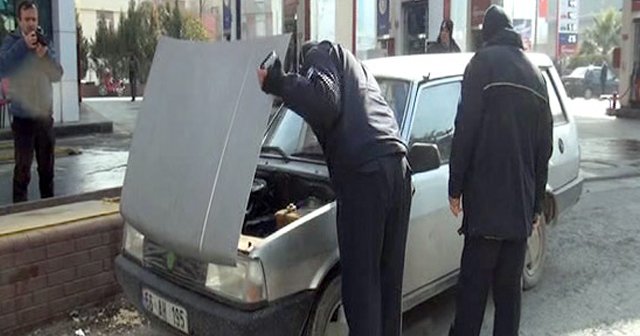 Gaziantep&#039;te bomba yüklü araç alarmı, olayın aslı sonradan anlaşıldı