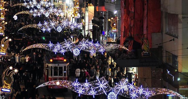 İstanbul&#039;da yılbaşı tedbirleri