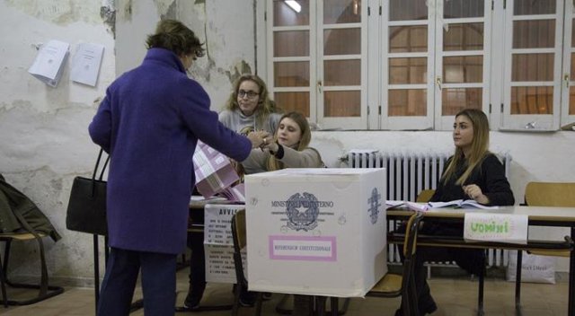 İtalya&#039;da referandum sona erdi, işte ilk sonuçlar