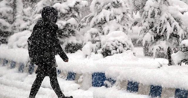 Kar Yağışı Başladı 13 Aralık 2016 Kar tatili haberleri, bir ilimizde okullar tatil