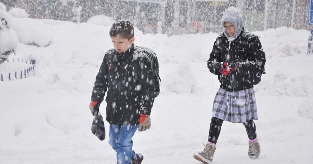 Karaman&#039;da okullar Perşembe ve Cuma günü tatil edildi