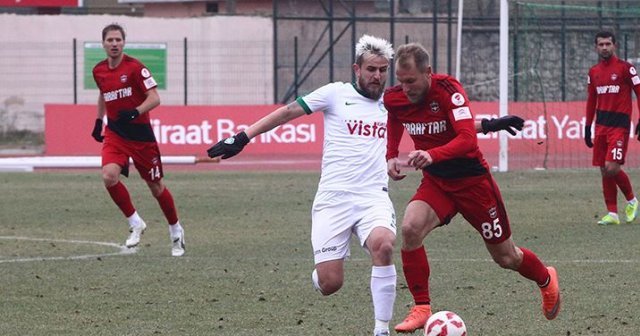 Kırklareli&#039;nde gol yağmuru: 4 gol, 1 kırmızı kart