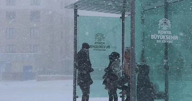 Konya'da öğrenciler ve velilerin beklediği haber, kar tatili geldi