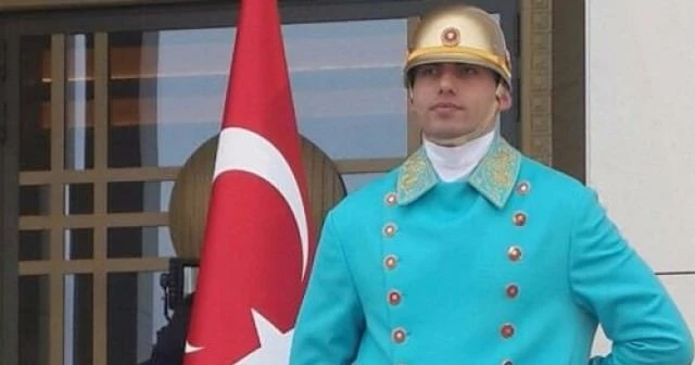 Külliye'de bir ilk, üniformalar değişti