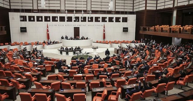 Meclis&#039;te üç parti ortak bildiriyle terör saldırısını kınadı