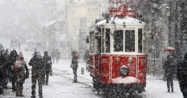 Meteoroloji tarih vererek açıkladı, kar yağışı İstanbul'a geliyor