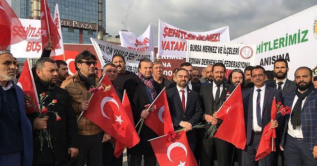 Roman vatandaşlardan Şehitler Tepesi&#039;ne ziyaret