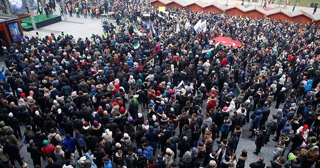 Saraybosna&#039;da Halep&#039;e destek mitingi