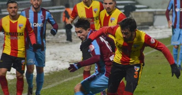 Trabzonspor son dakikada yıkıldı