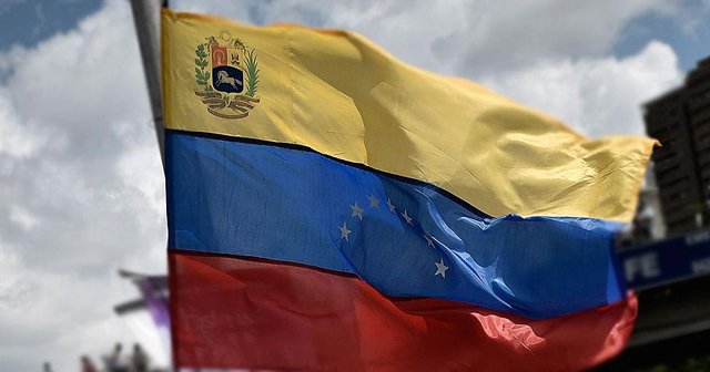 Venezuela yeni banknotlar basacak