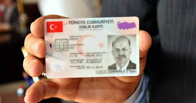Yeni çipli kimlikler 2 Ocak'ta dağıtılıyor