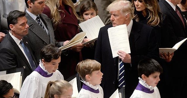 ABD Başkanı Trump, Ulusal Katedral&#039;deki dini törene katıldı