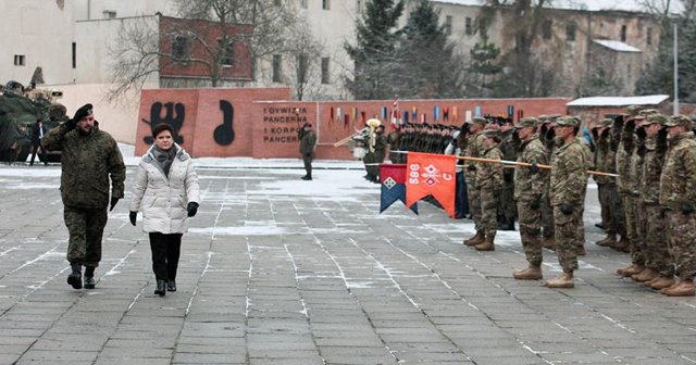 ABD&#039;den Polonya&#039;ya asker ve teçhizat sevkiyatı